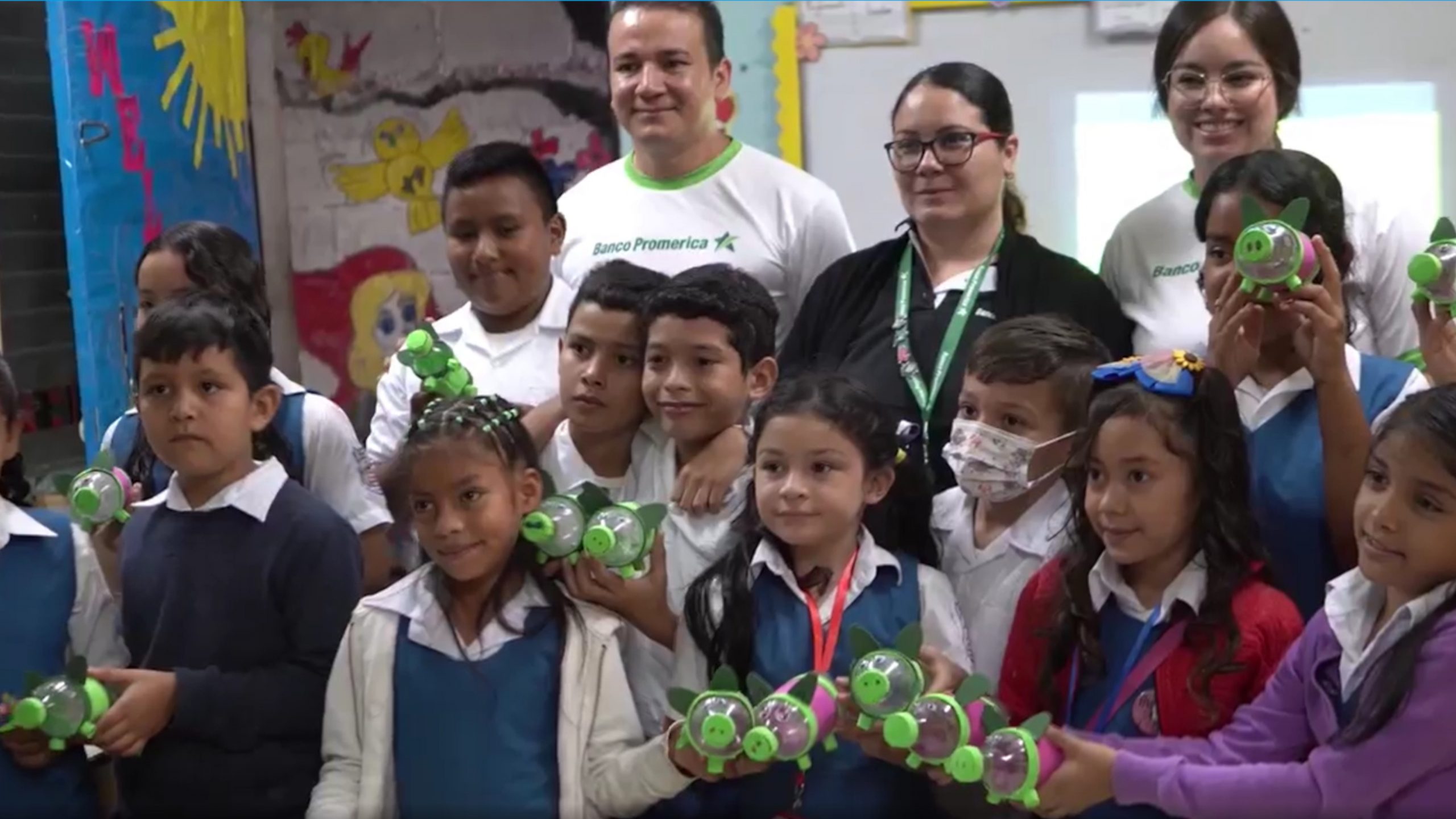 Escuelas Amigables enseña a estudiantes hondureños educación medio ambiental