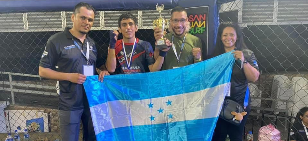 MMA Honduras triunfa en torneo de artes marciales mixtas en Nicaragua