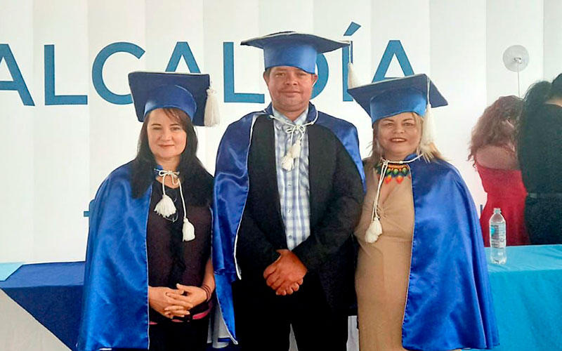 Tres hondureños fueron reconocidos con el Doctorado Honoris Causa en Ecuador