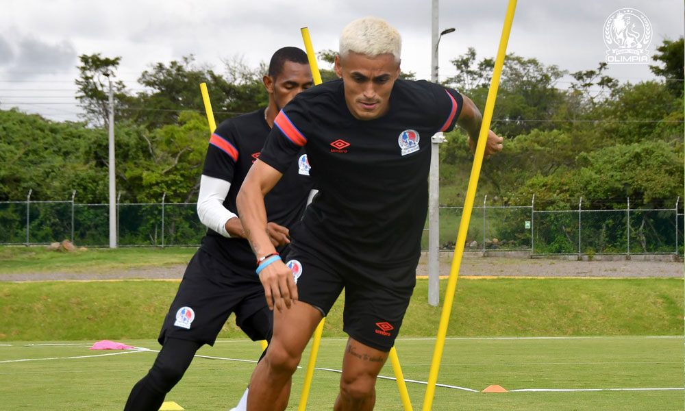 Anda Najar reaparece en los entrenamientos del Olimpia