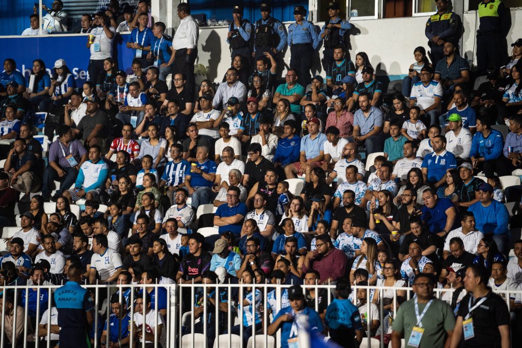 Boletería casi agotada para el juego entre Honduras y México