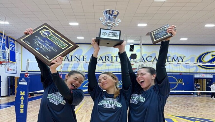 Tres hondureñas se consagran campeonas del voleibol en Estados Unidos