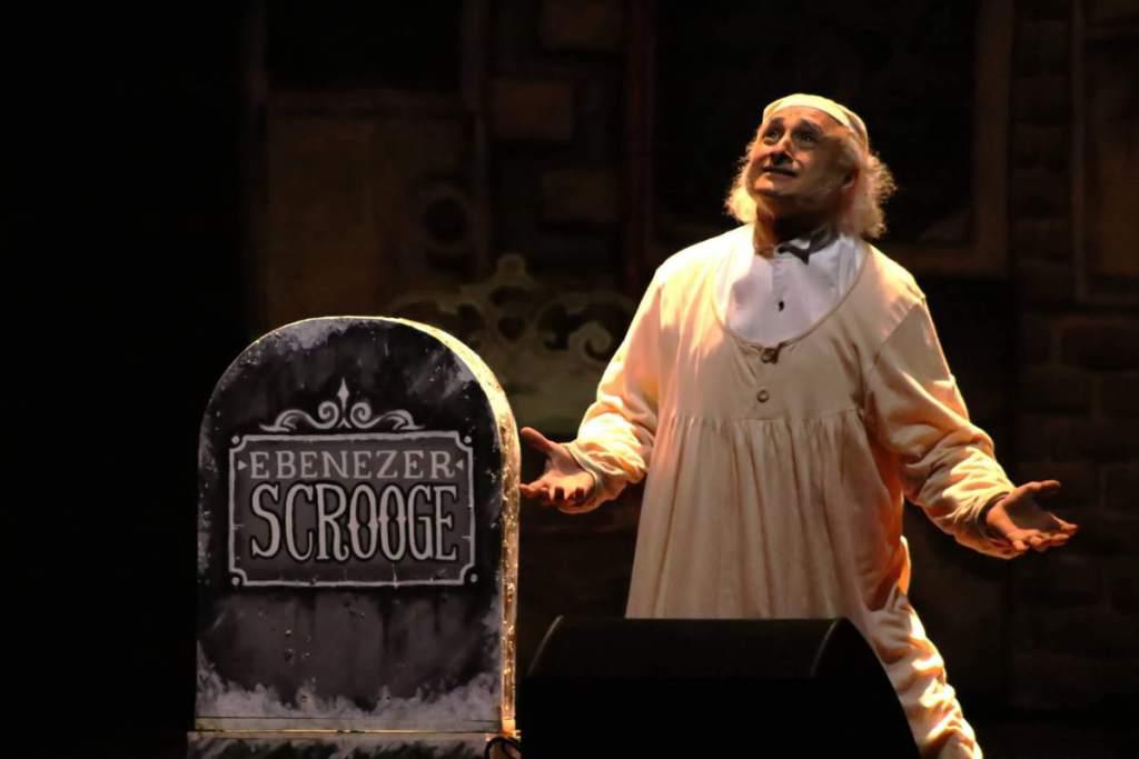 Proyecto Teatral Futuro presentará la obra «Scrooge, un cuento de Navidad» en SPS