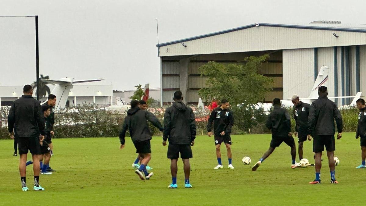 Selección de Honduras se instala en Miami y realiza primer entrenamiento