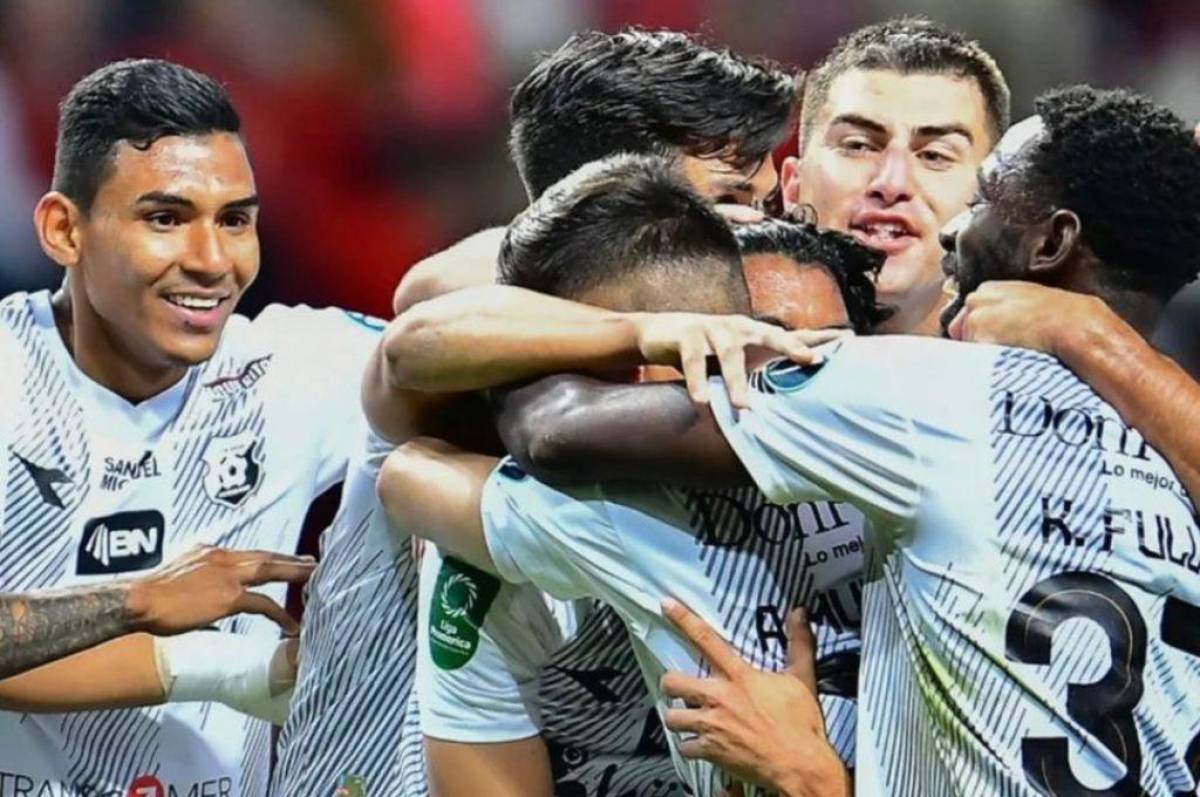 Herediano elimina al Toluca con gol del hondureño Joshua Canales