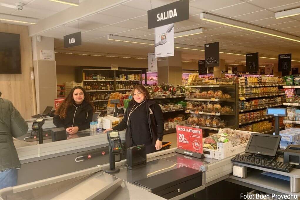 Hondureña es dueña de un importante supermercado en España