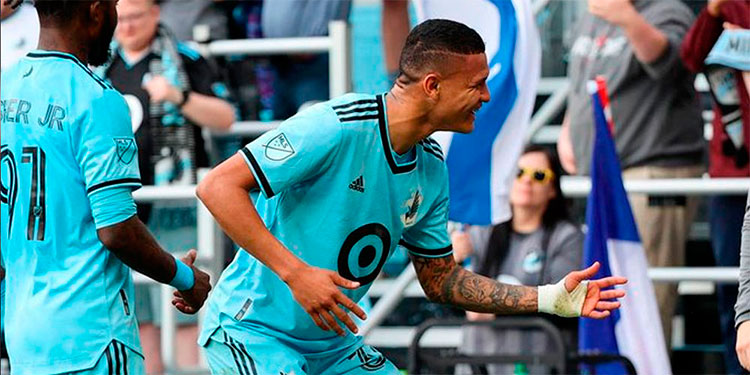 Kervin Arriaga se estrenó de defensor con el Minnesota United de la MLS