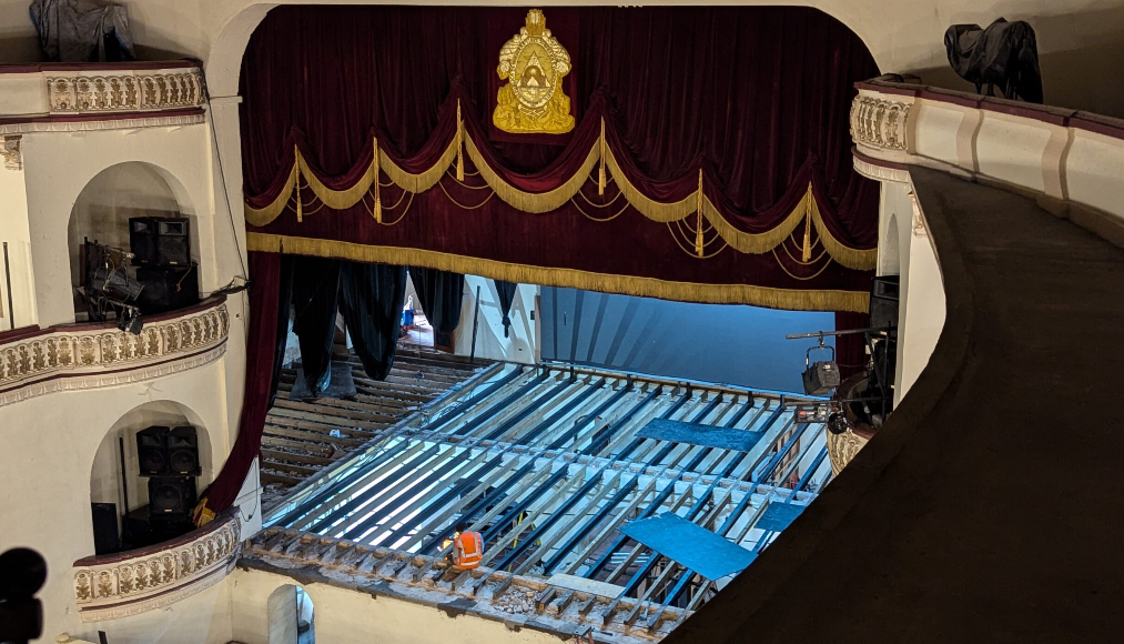 Realizan trabajos de restauración en el Teatro Nacional Manuel Bonilla