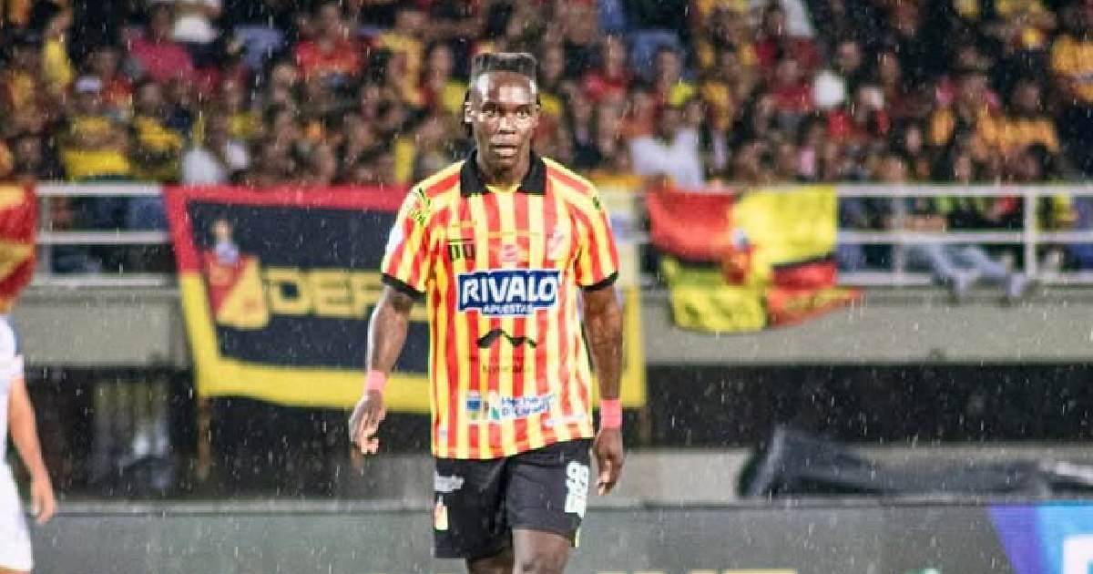 Rubilio Castillo realizó su debut con el Deportivo Pereira de Colombia