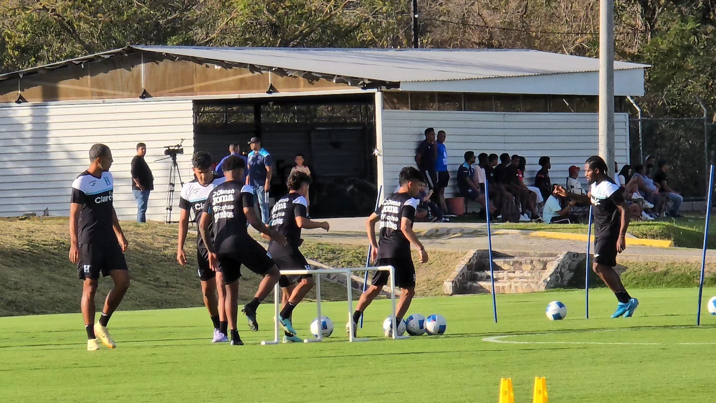 Honduras a segundo morfociclo para partidos ante Guatemala y Bermudas