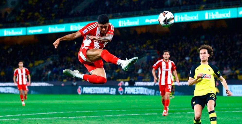 Luis Palma se clasifica a la final de la Copa de Grecia con el Olympiacos