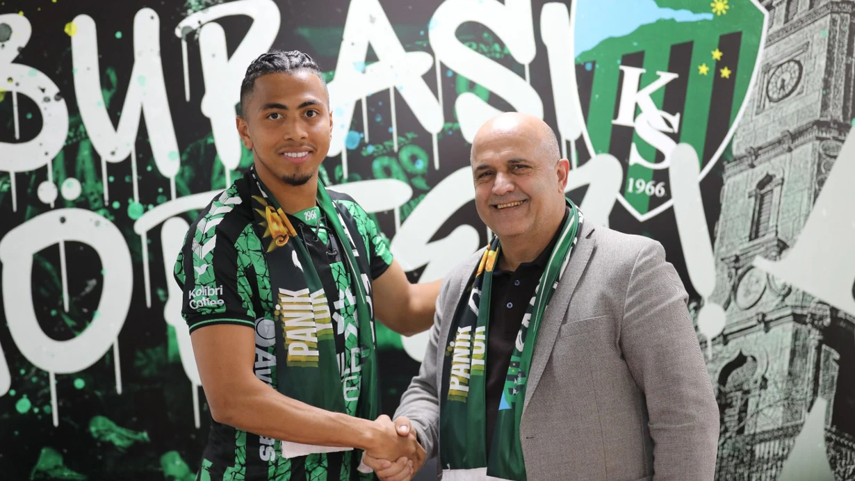 Kocaelispor de Turquía renueva el contrato de Rigoberto Rivas hasta 2027