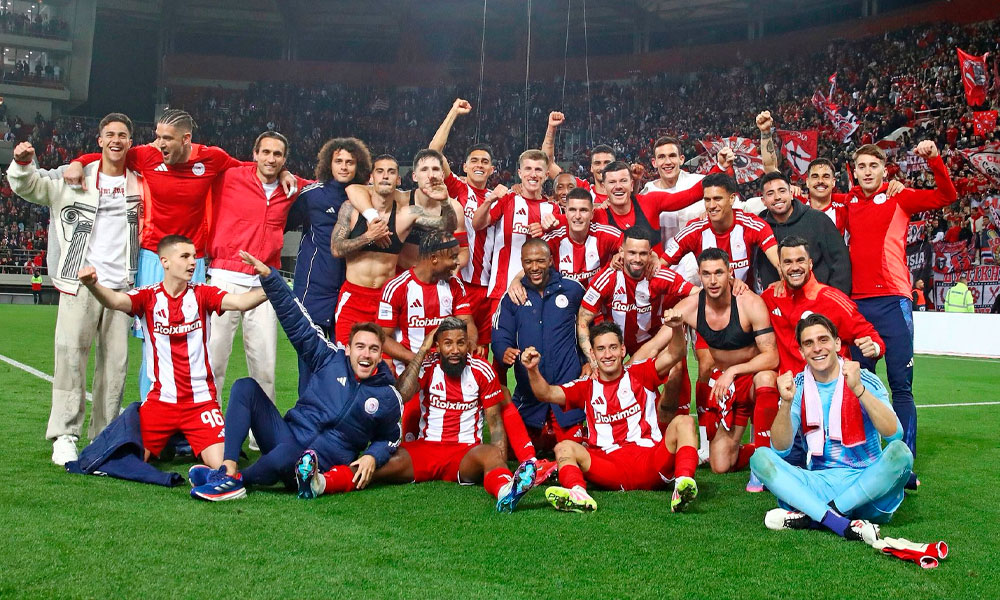 Luis Palma se corona campeón de la Superliga de Grecia con Olympiakos