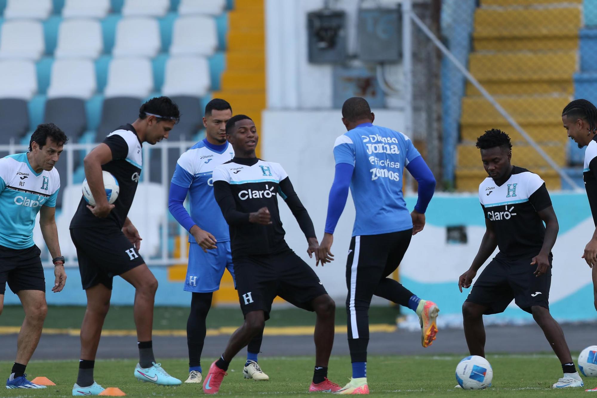 Honduras arranca su concentración previo al reinicio de las eliminatorias