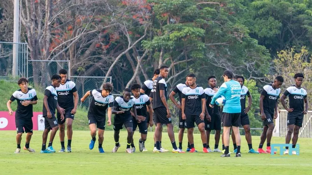 Honduras presenta convocatoria para las eliminatorias mundialistas