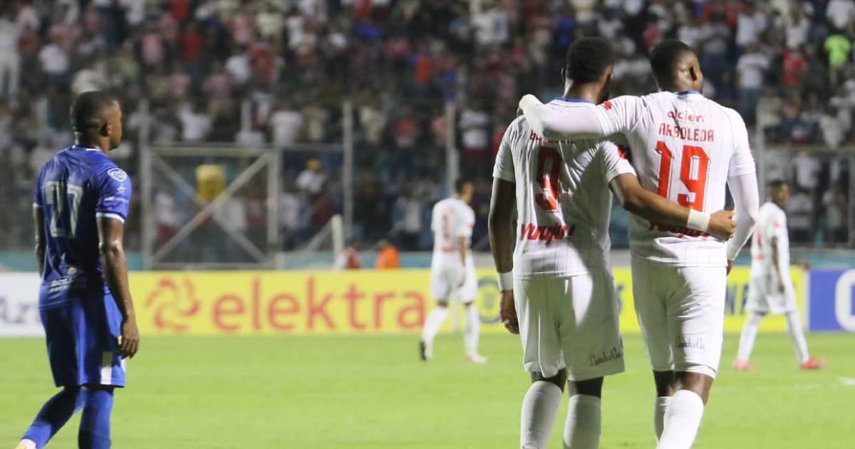 Olimpia se impone a Victoria y jugará la final del Clausura 2025