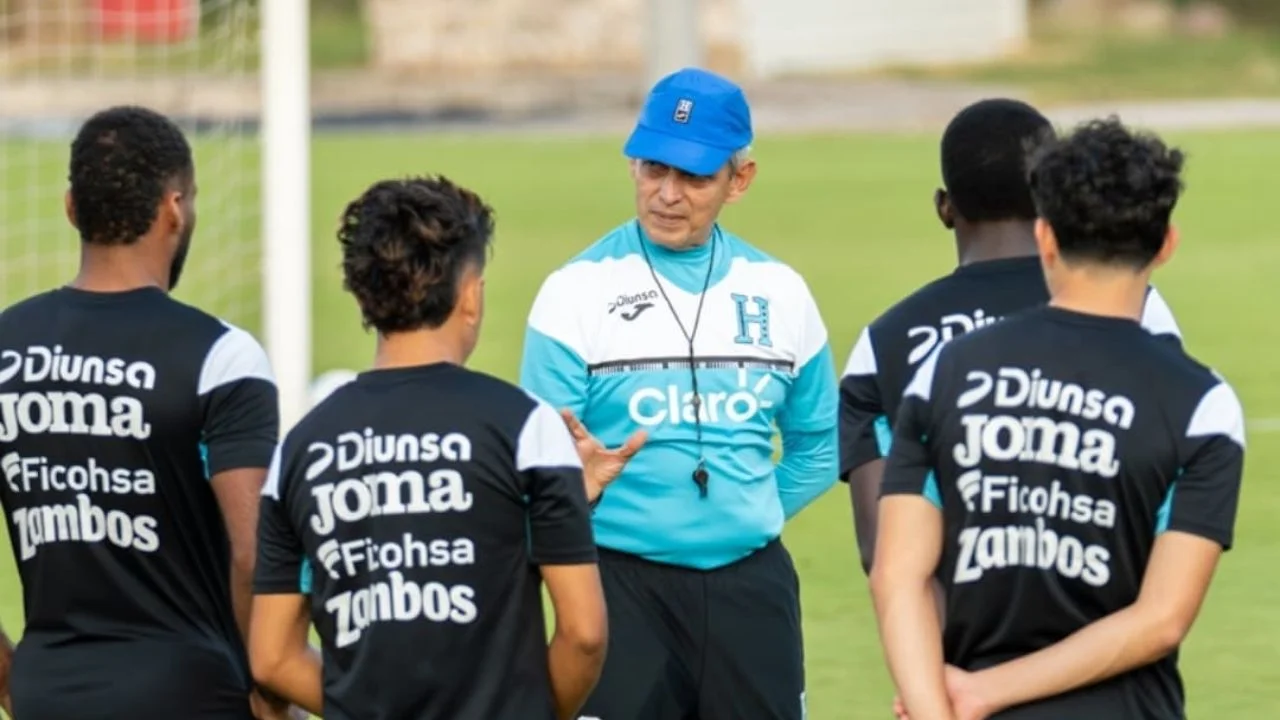Reinaldo Rueda revela los retos de Honduras rumbo al Mundial 2026