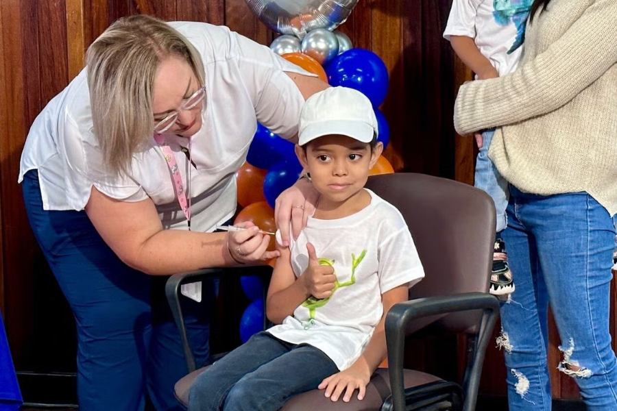 Hospital Escuela se encuentra vacunando contra la influenza gratuitamente