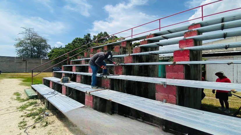Alistan el Estadio Rubén Deras de Choloma previo a la final de ascenso