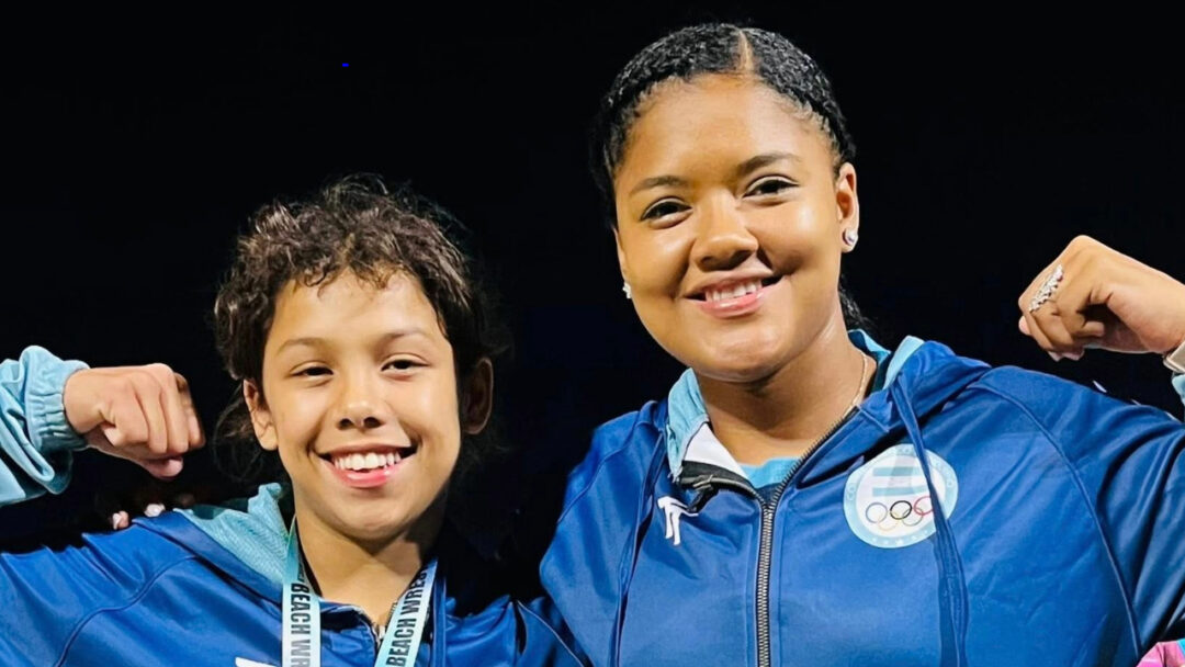 Hondureña Andrea Flores gana plata en Panamericano de Lucha en Brasil