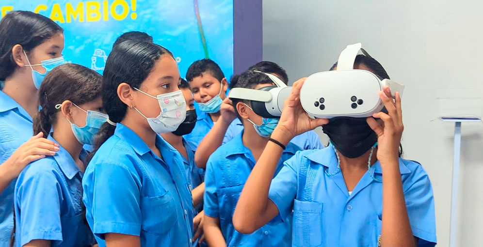 MarAlliance inaugura exposición interactiva sobre tiburones y rayas en Tela