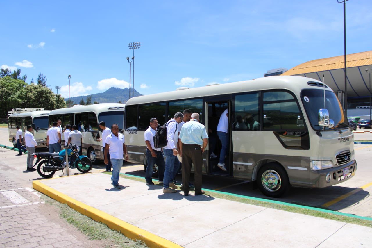 Ya inició el pilotaje gratuito de Transporte Universitario UNAH-PUMAS