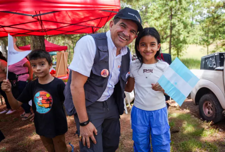 World Vision logra la cobertura universal de agua potable en San Juan, Honduras