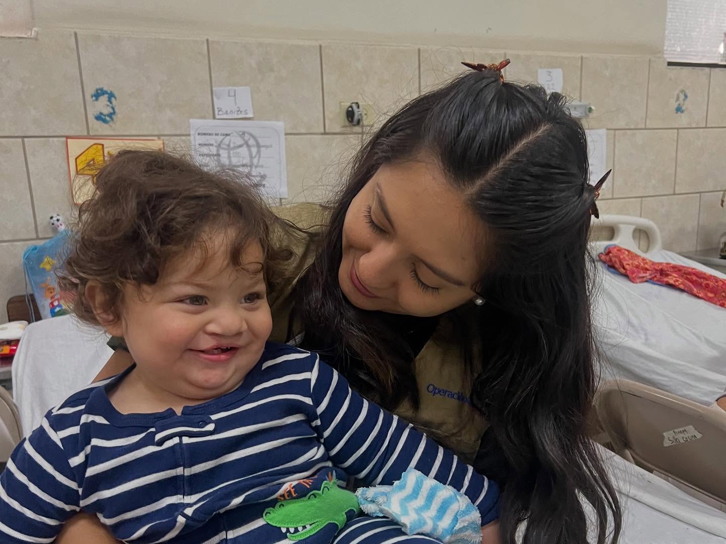 Fundación Operación Sonrisa convoca a cirugías gratuitas para labio o paladar hendido