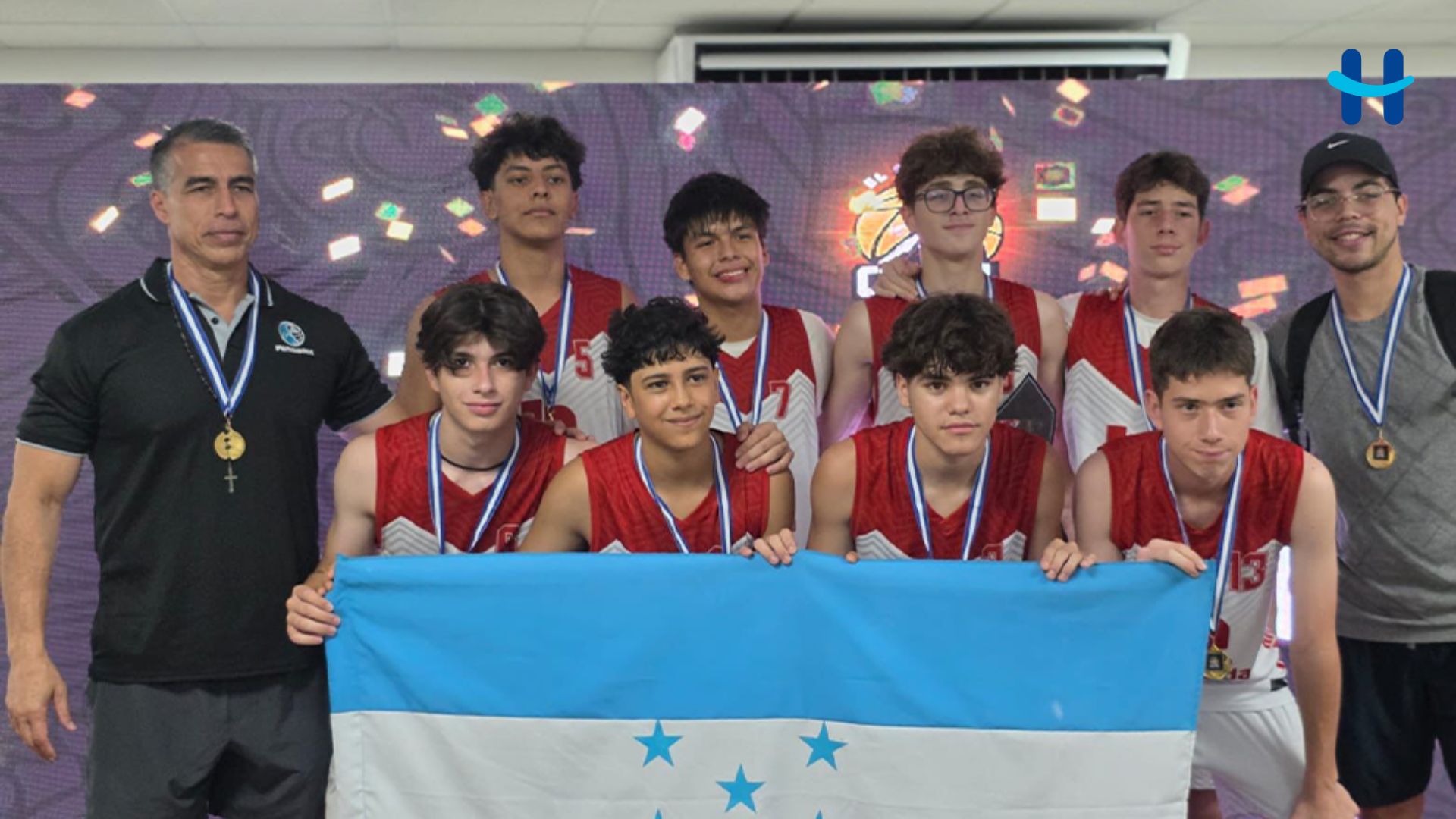 Atlántida gana título U15 de baloncesto en El Salvador