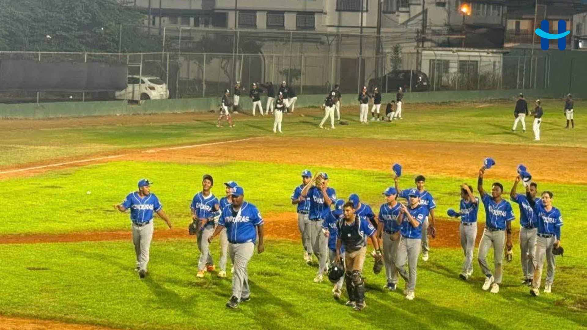 Honduras gana a Nicaragua en debut del Latinoamericano U16 de béisbol