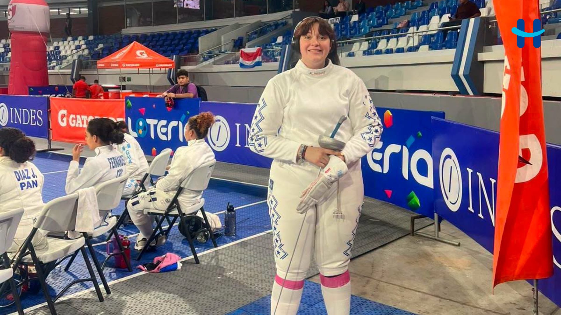 Helena Linares gana oro para Honduras en el Campeonato Centroamericano Mayor de Esgrima