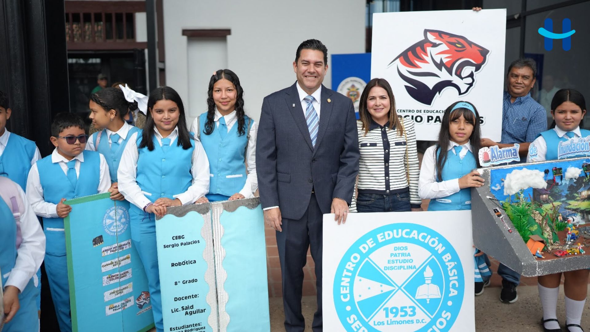 Sueño STEM llevará robótica a escuelas del Distrito Central