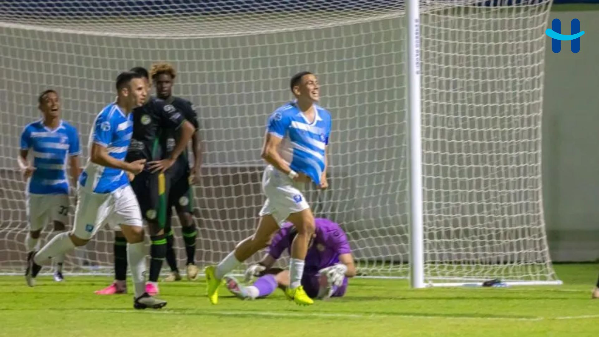 Génesis golea 3-0 a Juticalpa con gran segundo tiempo