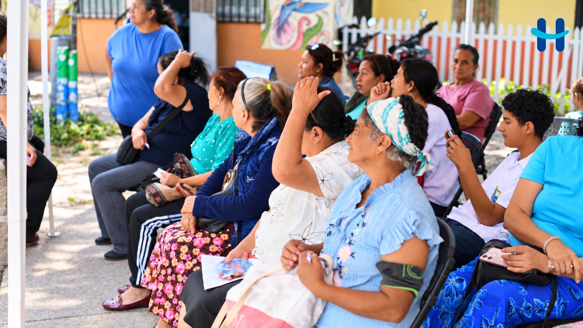 Ciudad Mujer suma 50 mil atenciones contra el cáncer de mama