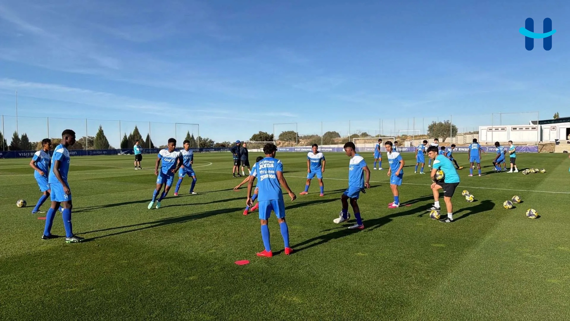Honduras Sub-17 se prepara en España para el Mundial 2026