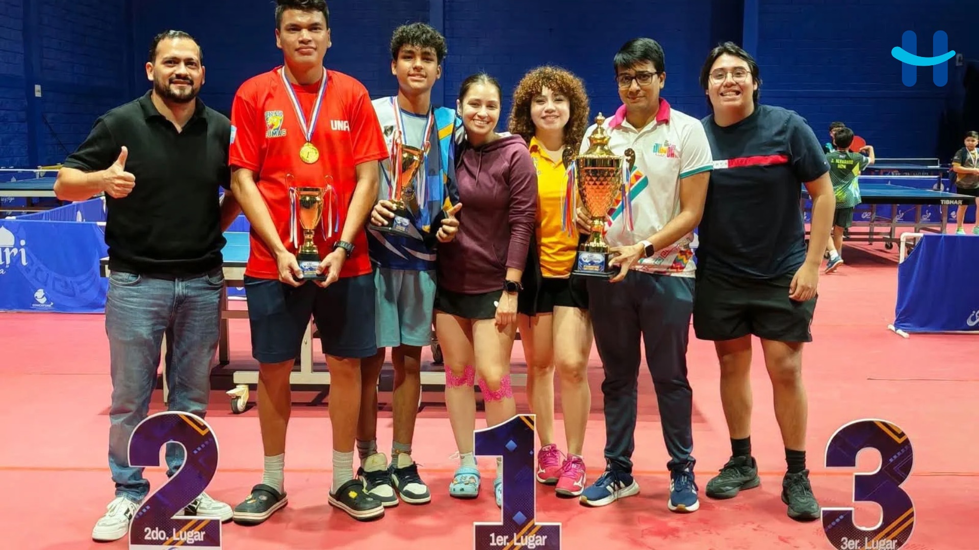Pumas de la UNAH suman 27 medallas en tenis de mesa