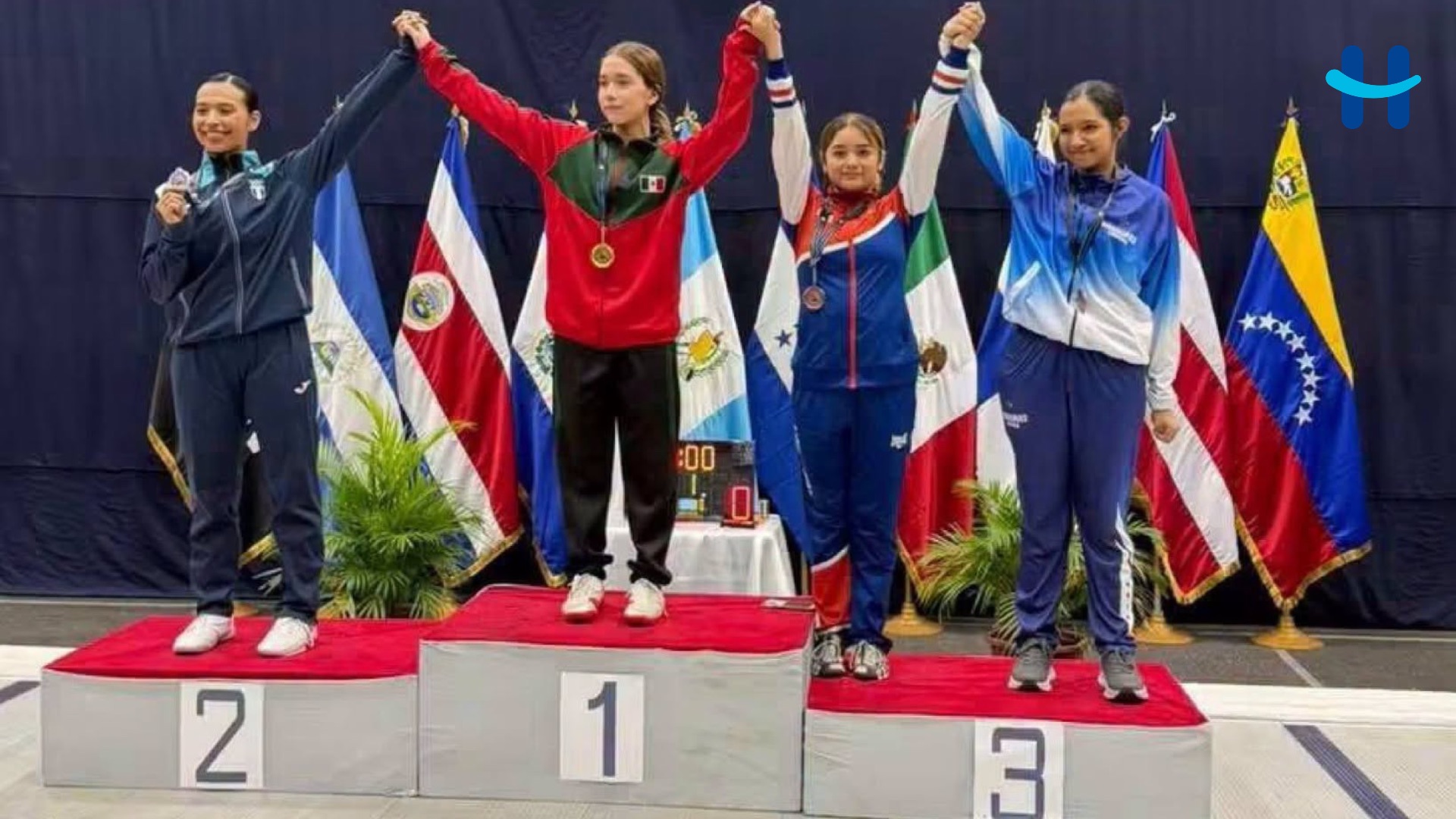 Issabella García gana bronce para Honduras en esgrima juvenil